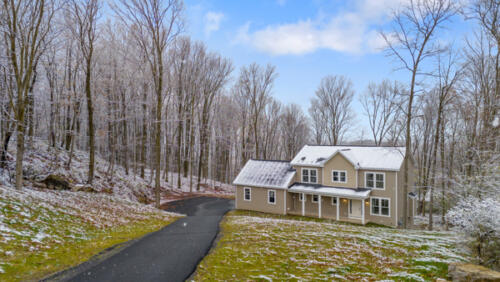 134073288402755766 134073288366352899 112 Topaz Trail 45